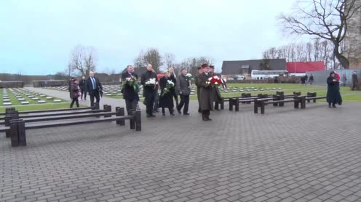 Latvia: Mourners gather to commemorate soldiers who fought alongside Nazi SS