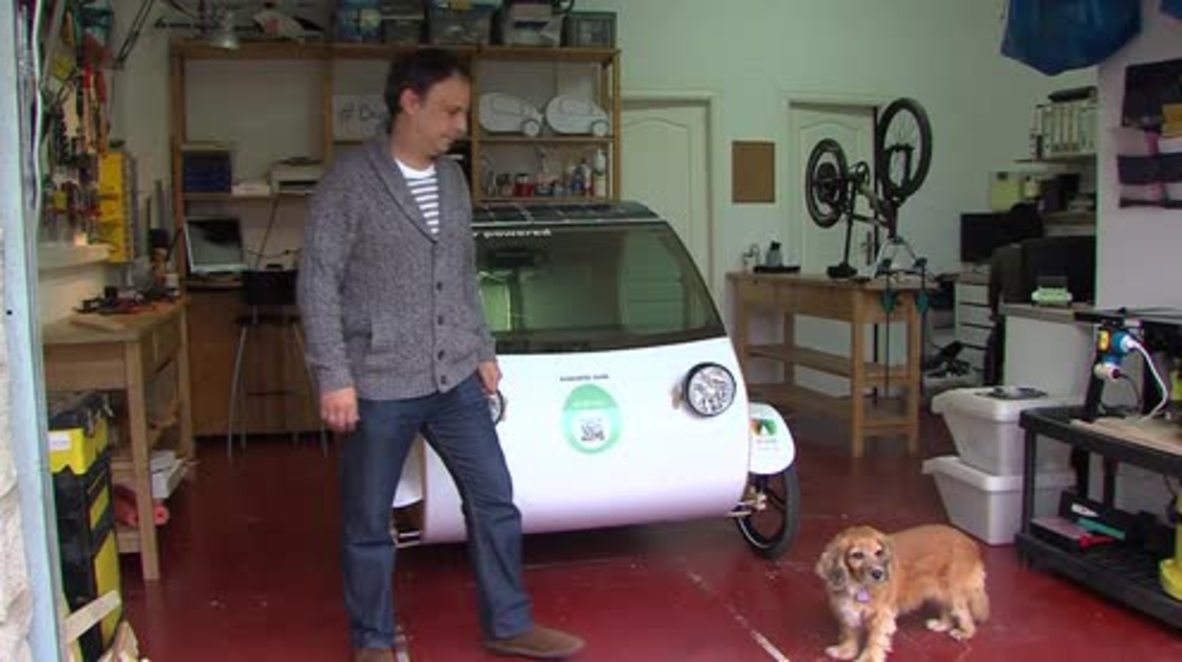 Spain: Is Evovelo's solar-powered 'Mo' car the future for driving in cities?