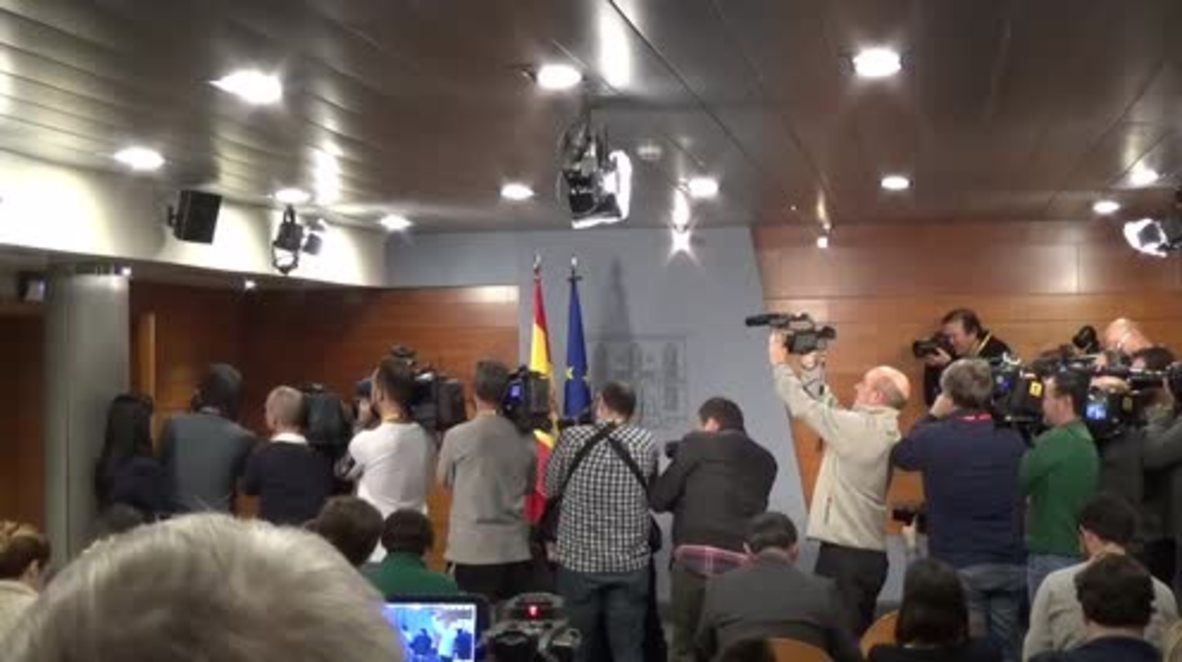 Spain: Rajoy meets Ciudadanos leader for talks on forming new government