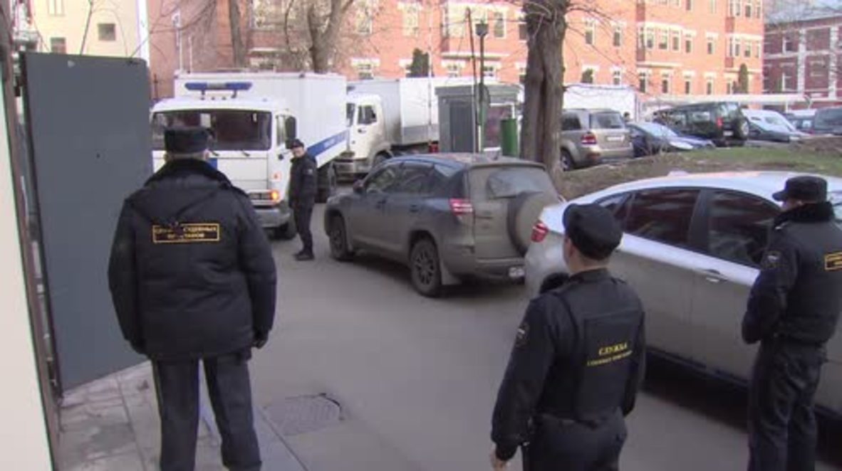 Russia: Tycoon Sergei Polonsky arrives in court for detention length hearing