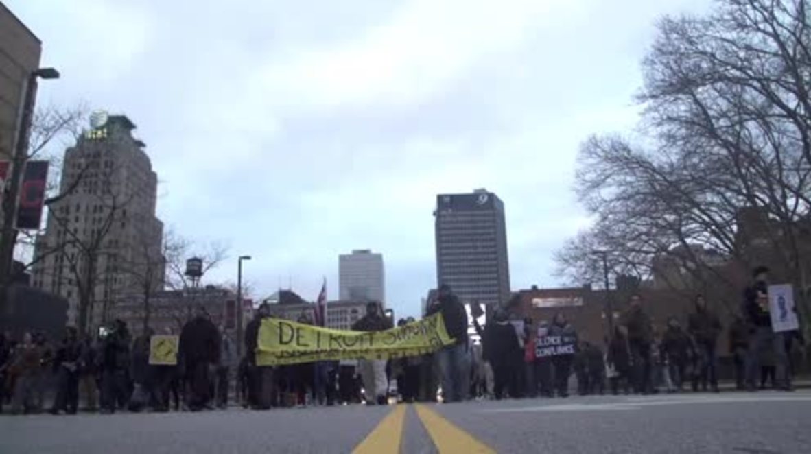 USA: Protesters march against grand jury decision in Tamir Rice killing case