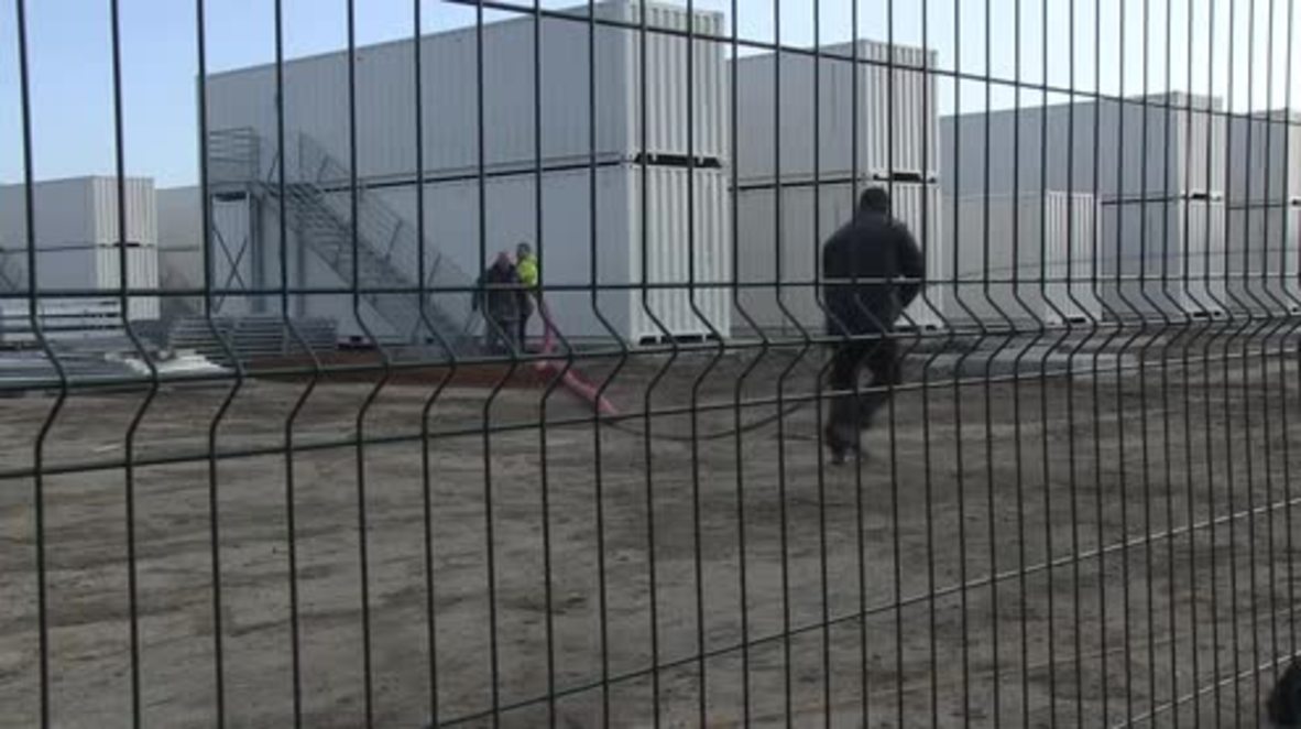 France: Containers to house 1,500 refugees near completion outside Calais