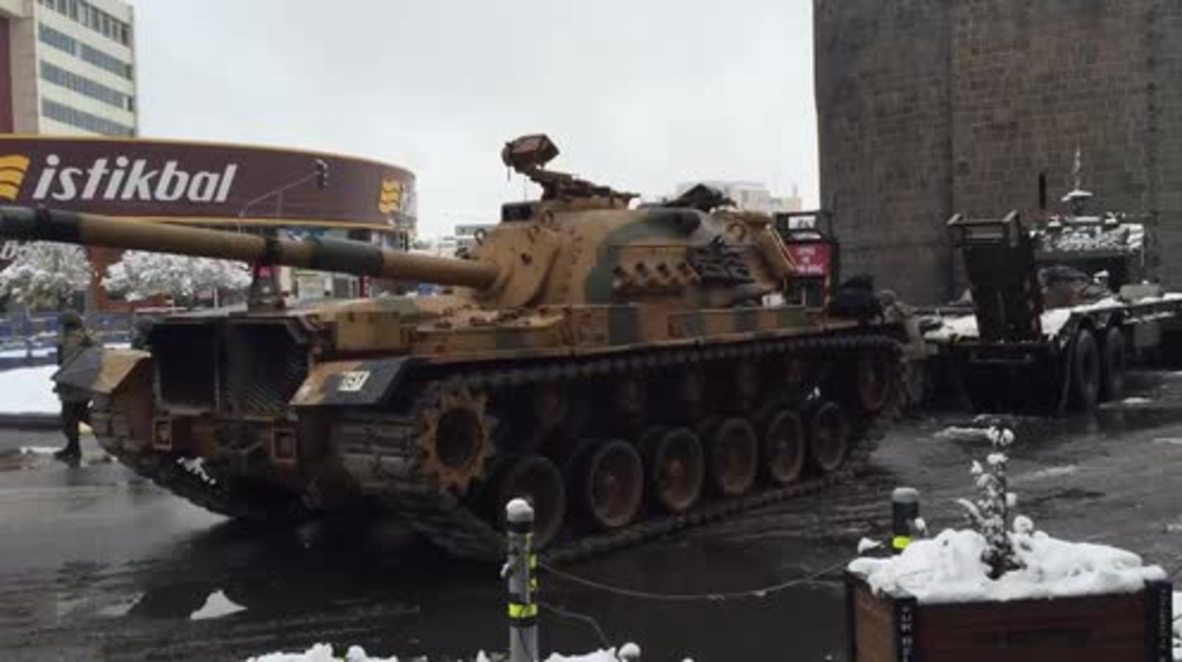 Turkey: Tank deployed in Diyarbakir as Turkey steps up fight against PKK