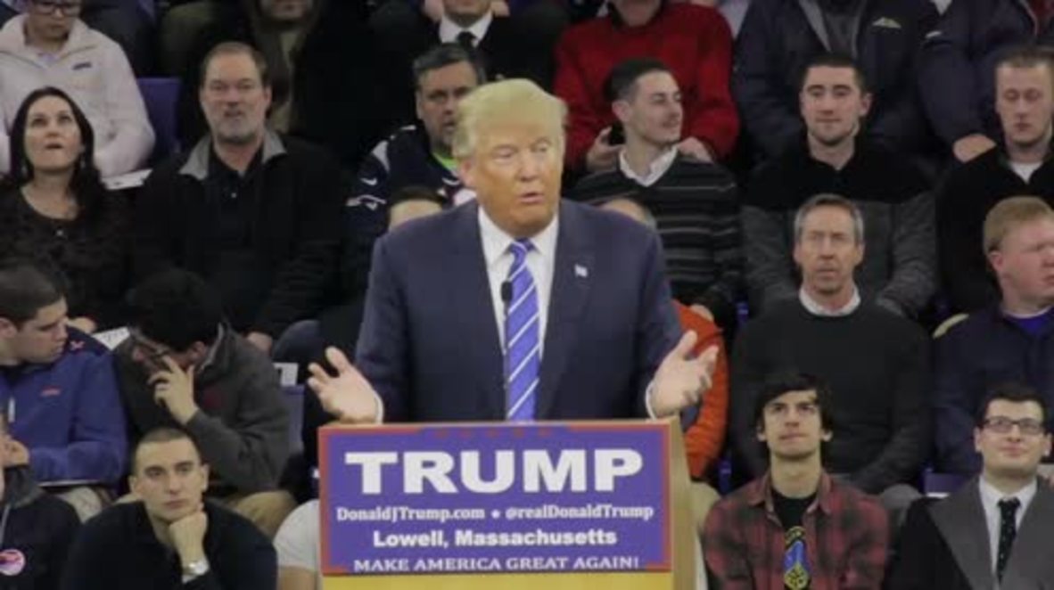 USA: Trump rally interrupted by protesters in Massachusetts