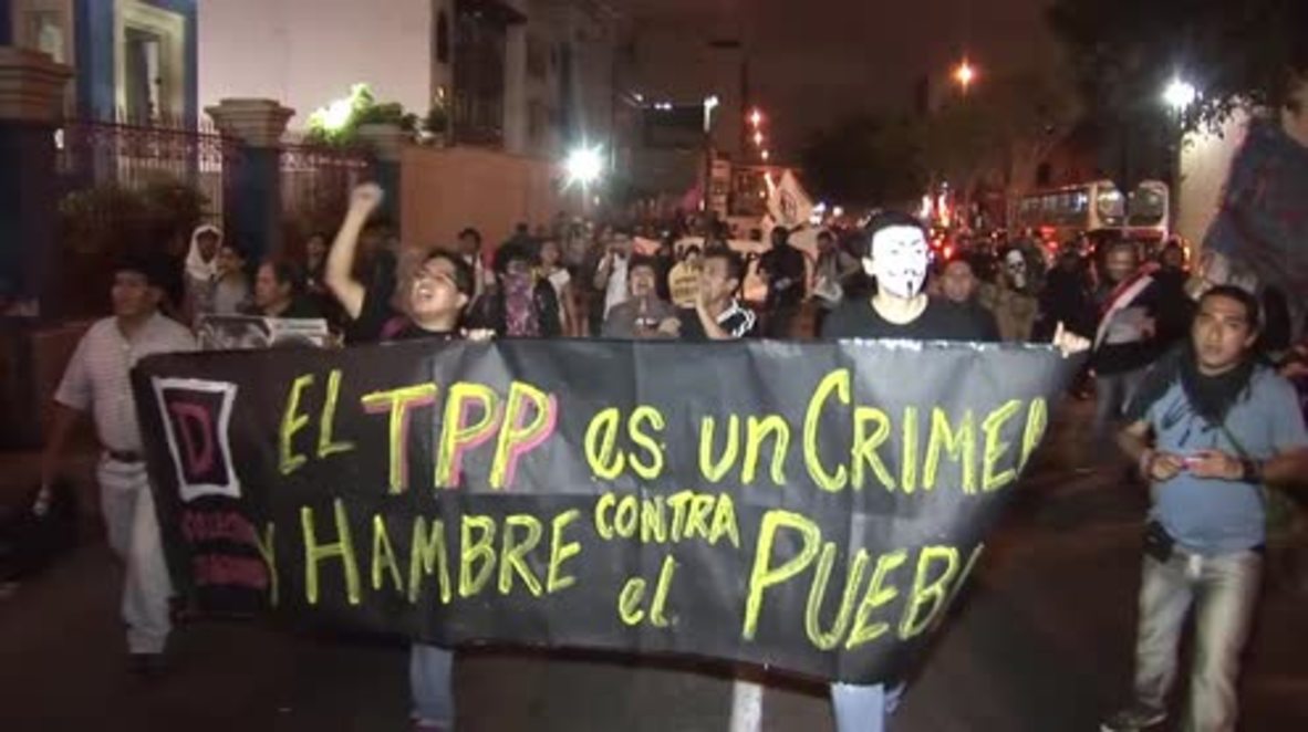 Peru: Lima protesters slam 'imperialist' TPP deal