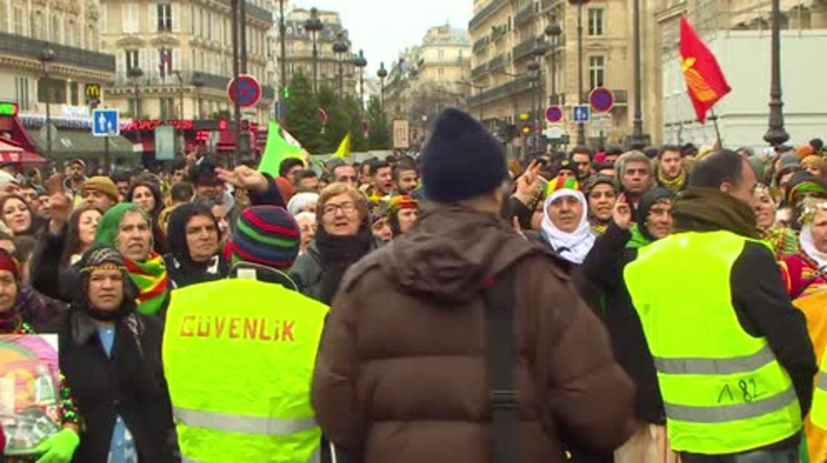 France: Thousands commemorate three Kurdish women murdered in Paris