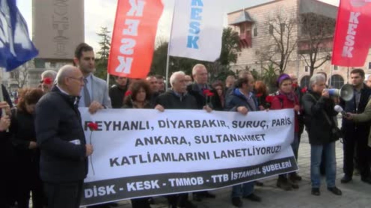 Turkey: Trade union activists and Kurdish protesters lay flowers for victims of Istanbul attack