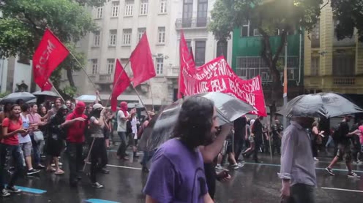 Brazil: Thousands rally against public transport fare hikes in Rio