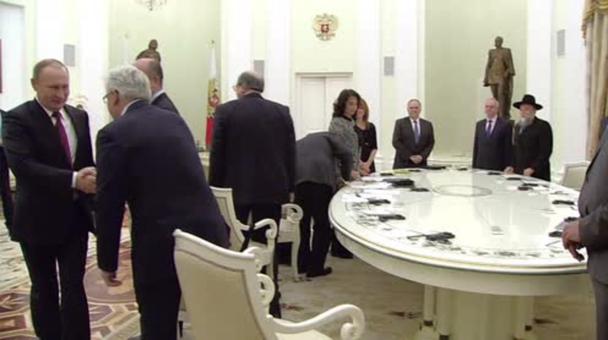 Russia: Putin calls on European Jews to move to Russia