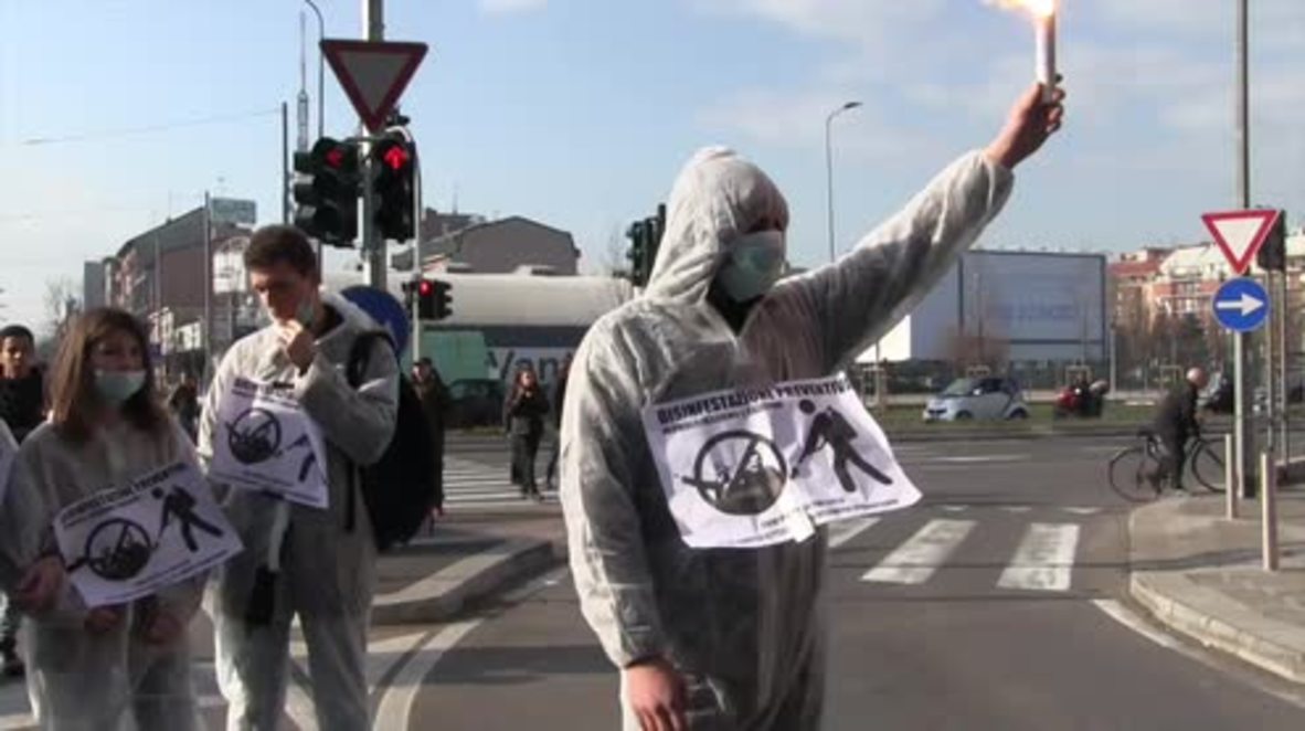 Italy: Antifa protesters lob flares at demo against ENL convention
