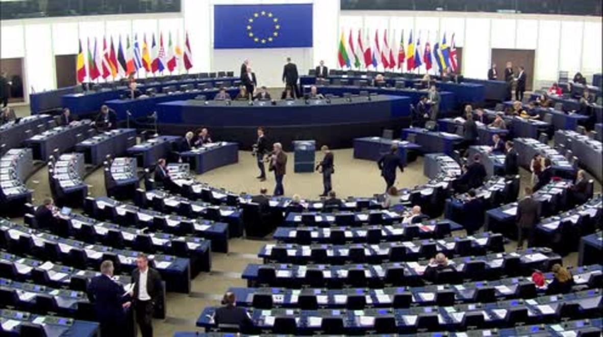 Belgium: Avramopoulos calls for unity as MEPs argue over Schengen