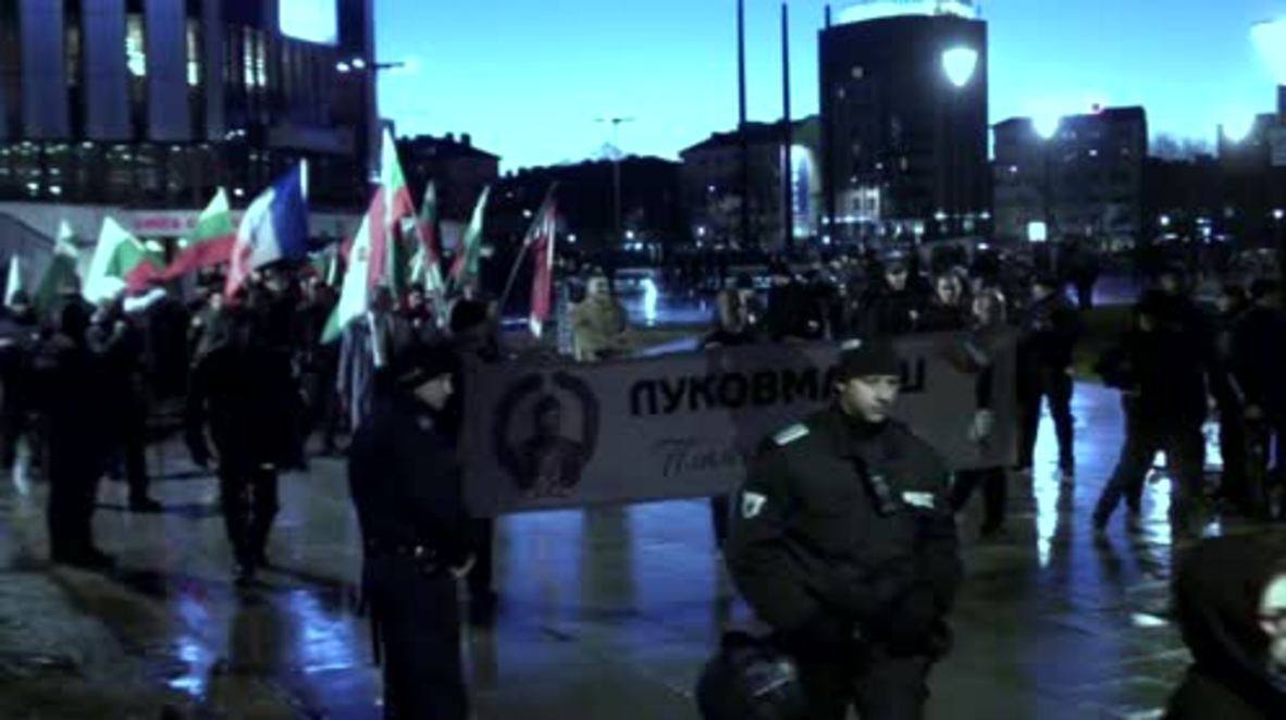 Bulgaria: Scores defy ban to honour far-right WWII General Lukov