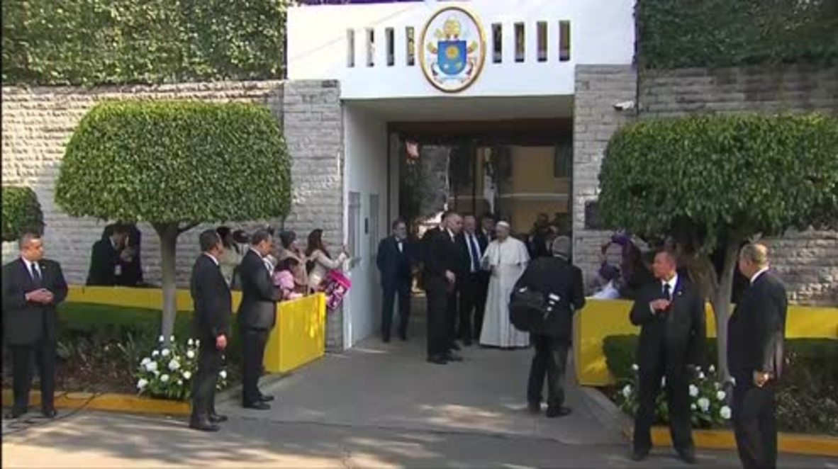 Mexico: 400,000 listen to Pope Francis deliver mass in Ecatepec