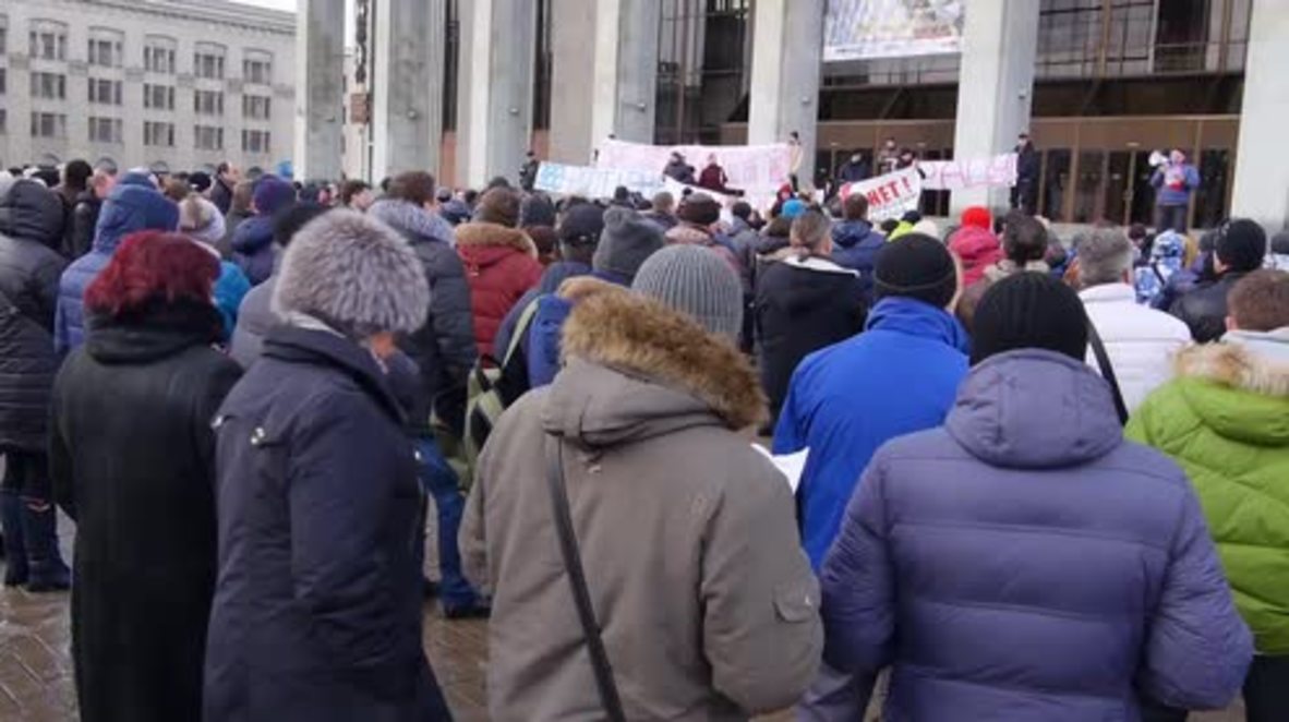 Belarus: Protesters rally against new import regulations in Minsk