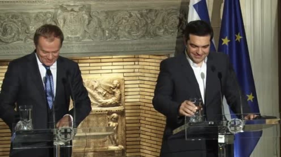 Greece: Excluding Greece from Schengen will not solve refugee crisis, says Tusk