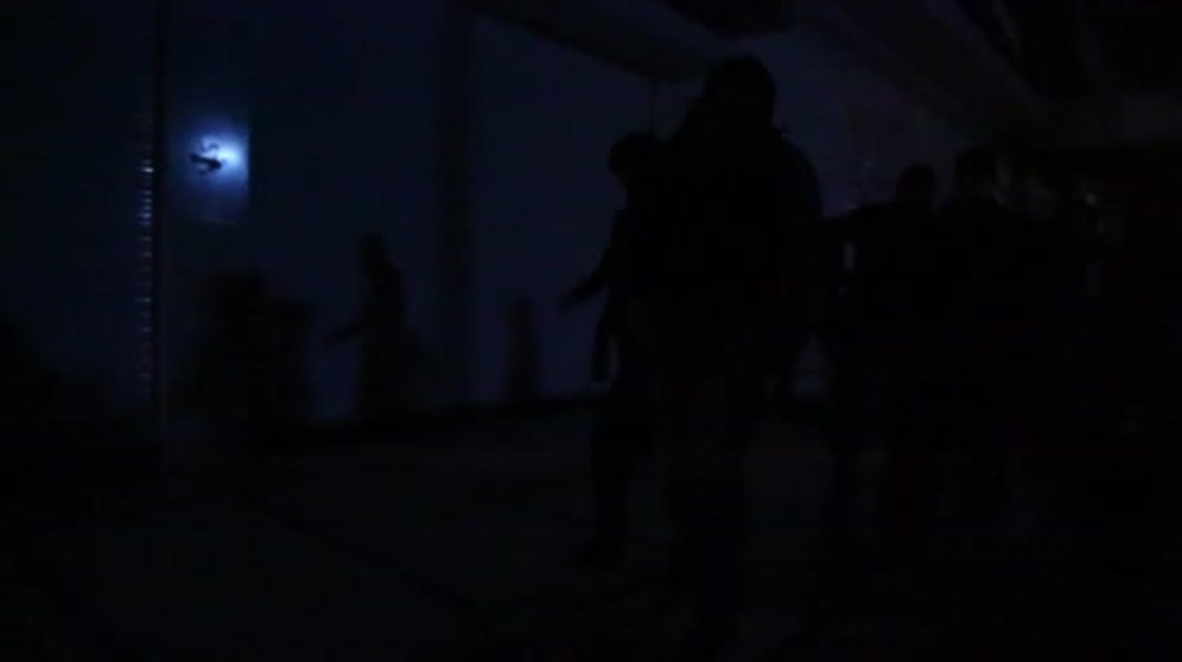 Turkey: 'Undercover cop' beaten and shot by Kurd militia in Istanbul *GRAPHIC*