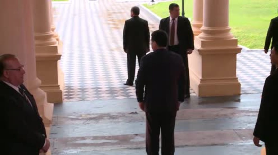 Paraguay: Patriarch Kirill greeted by President Cartes in Asuncion