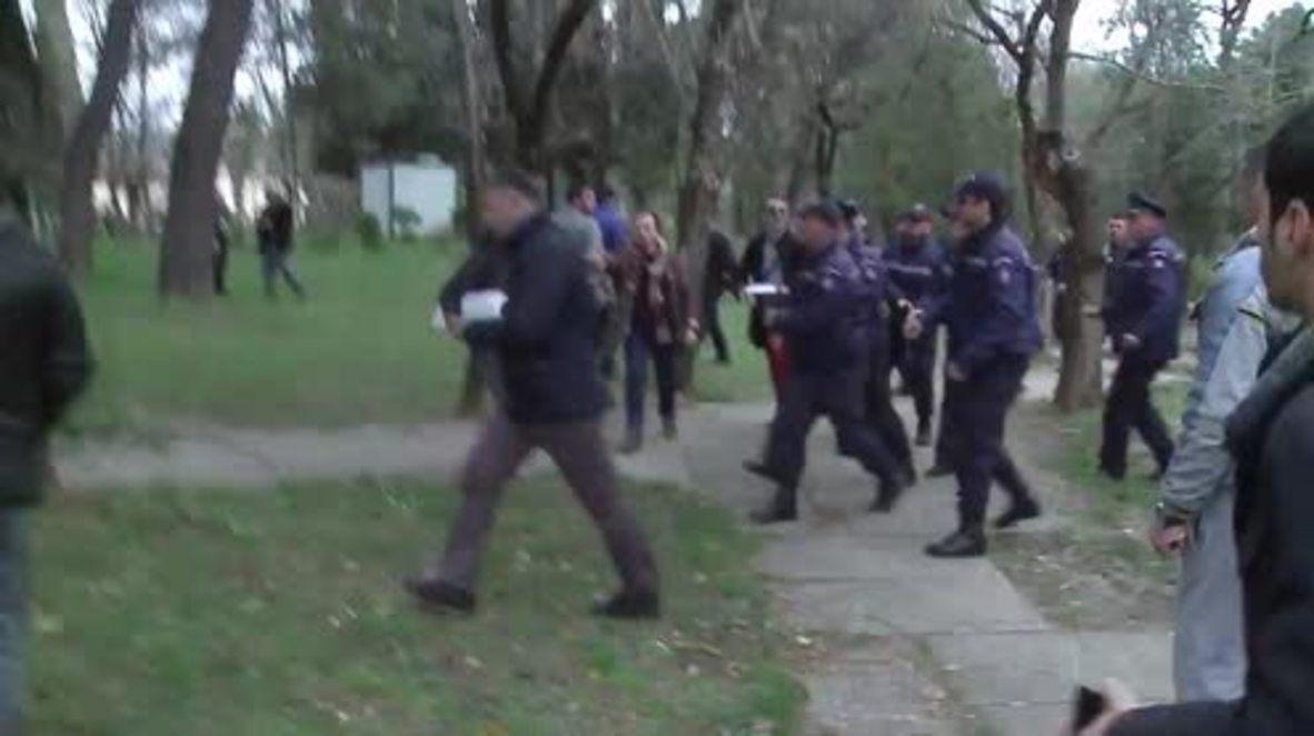 Albania: Children's park protest erupts in clashes