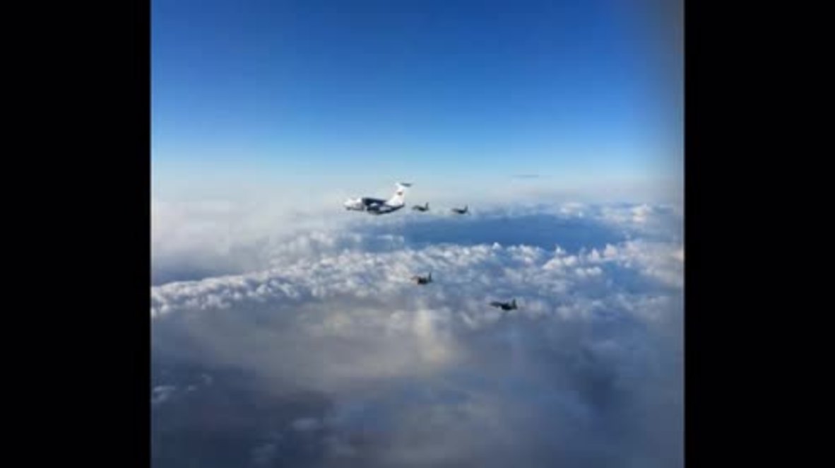 Syria: Russian Sukhoi Su-24M fighter jets fly back home