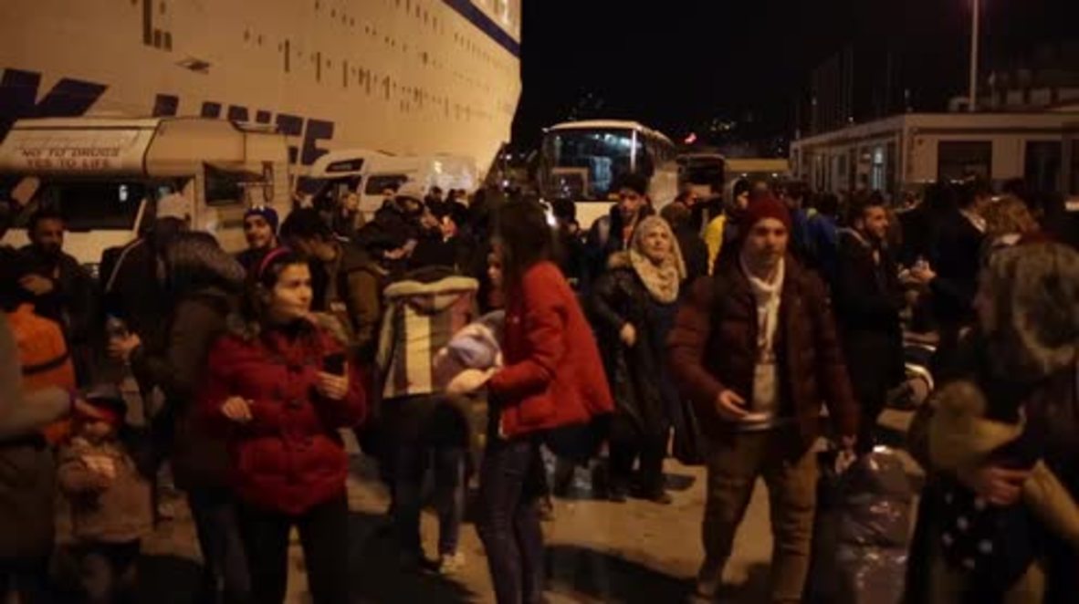 Greece: First ferry from Lesbos to the northern Greece after EU-Turkey deal