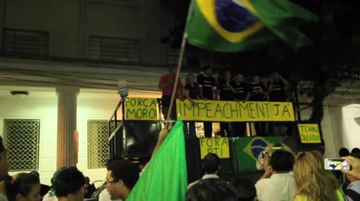 Brazil: Sao Paulo students demand Rousseff's impeachment