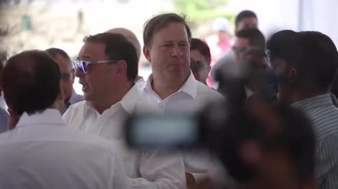 Panama: President Varela 'willing to cooperate' over Panama Papers leak