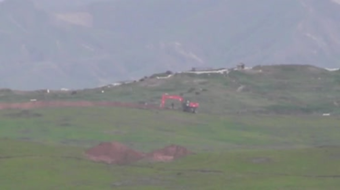 Nagorno-Karabakh: Are Azerbaijani forces digging trenches along line of engagement?