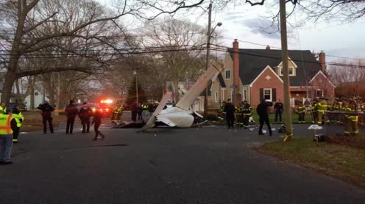 USA: 2 injured after plane crash in Bayport