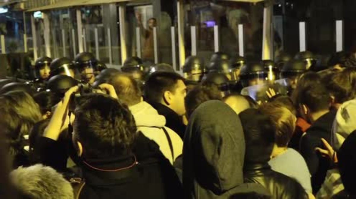 Macedonia: Scuffles erupt at anti-government protest in Skopje