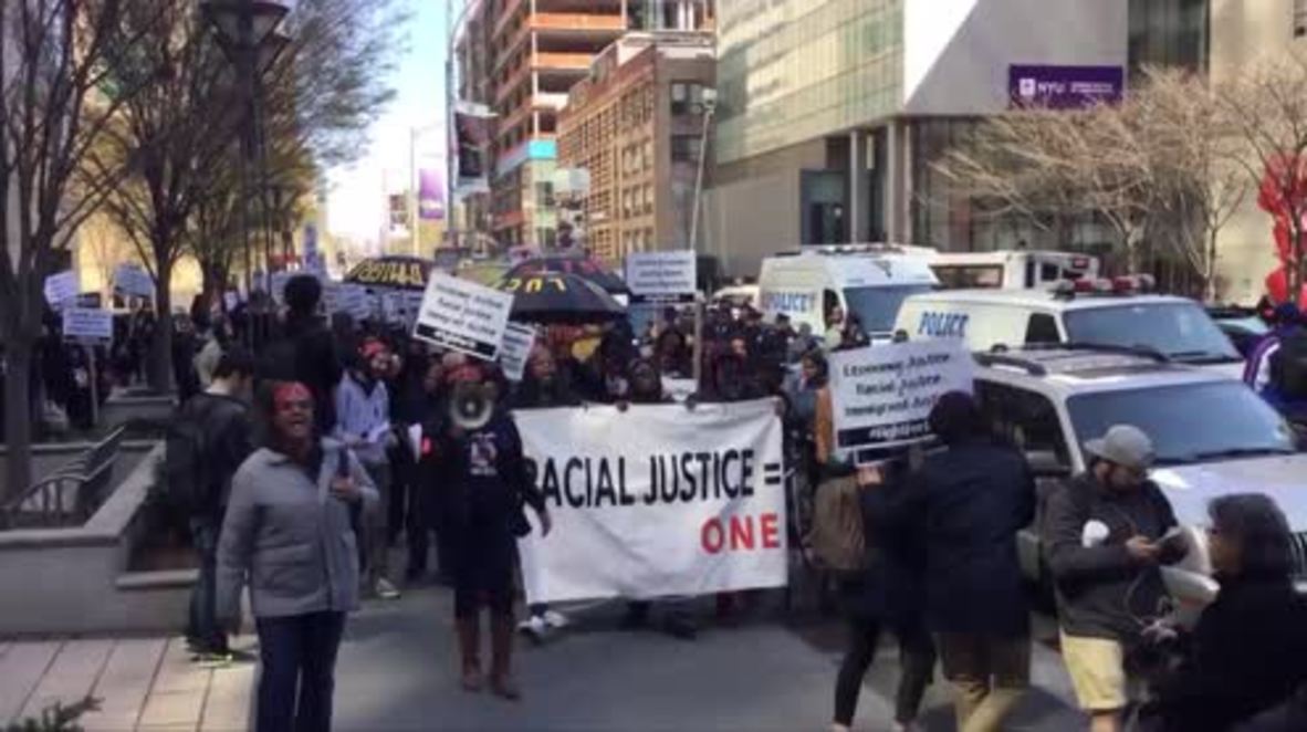 USA: Akai Gurley protesters decry delay in police sentencing