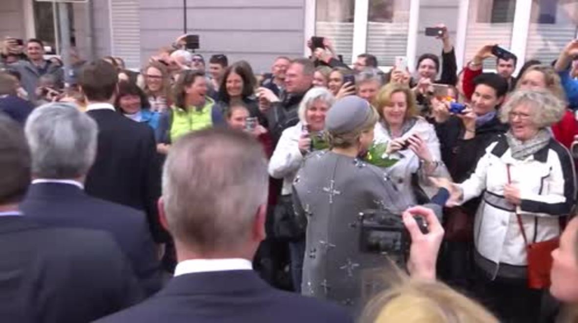 Germany: Queen Maxima raises German eyebrows with 'swastika' coat