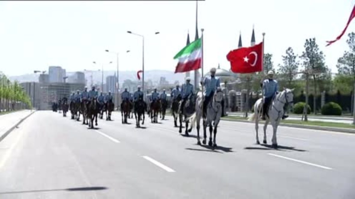 Turkey: Rouhani received in Ankara with military honours