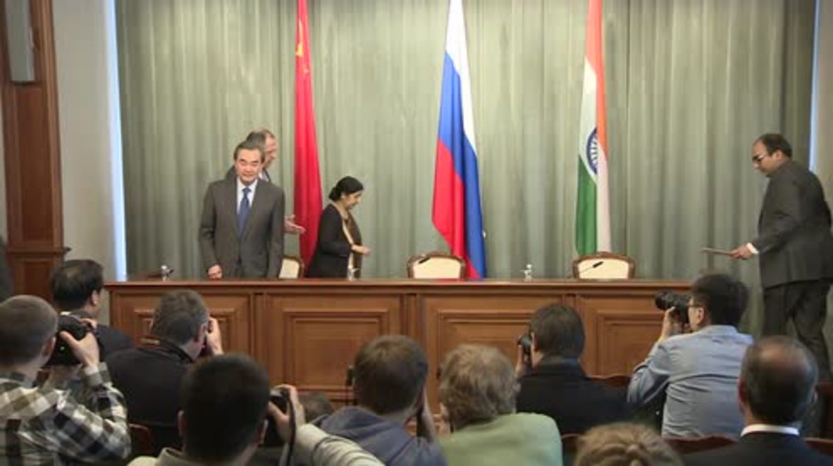 Russia: No secret deal with the US for ousting Assad - Lavrov