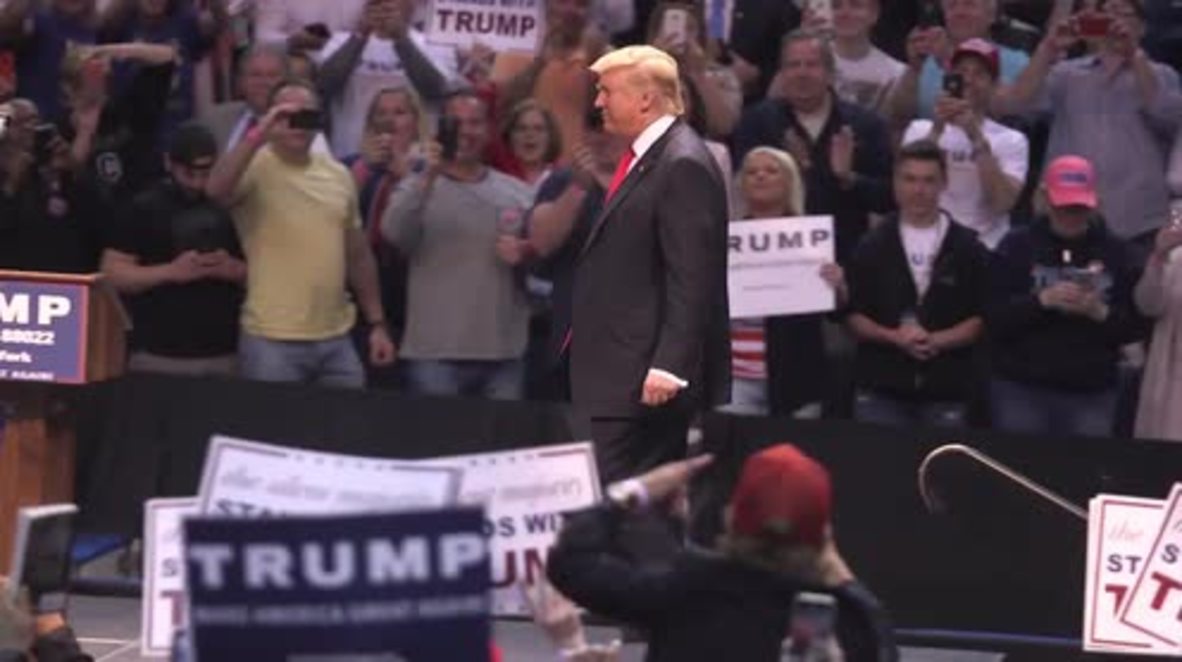 USA: Protesters crash Trump speech as pres. hopeful rallies for NY primary