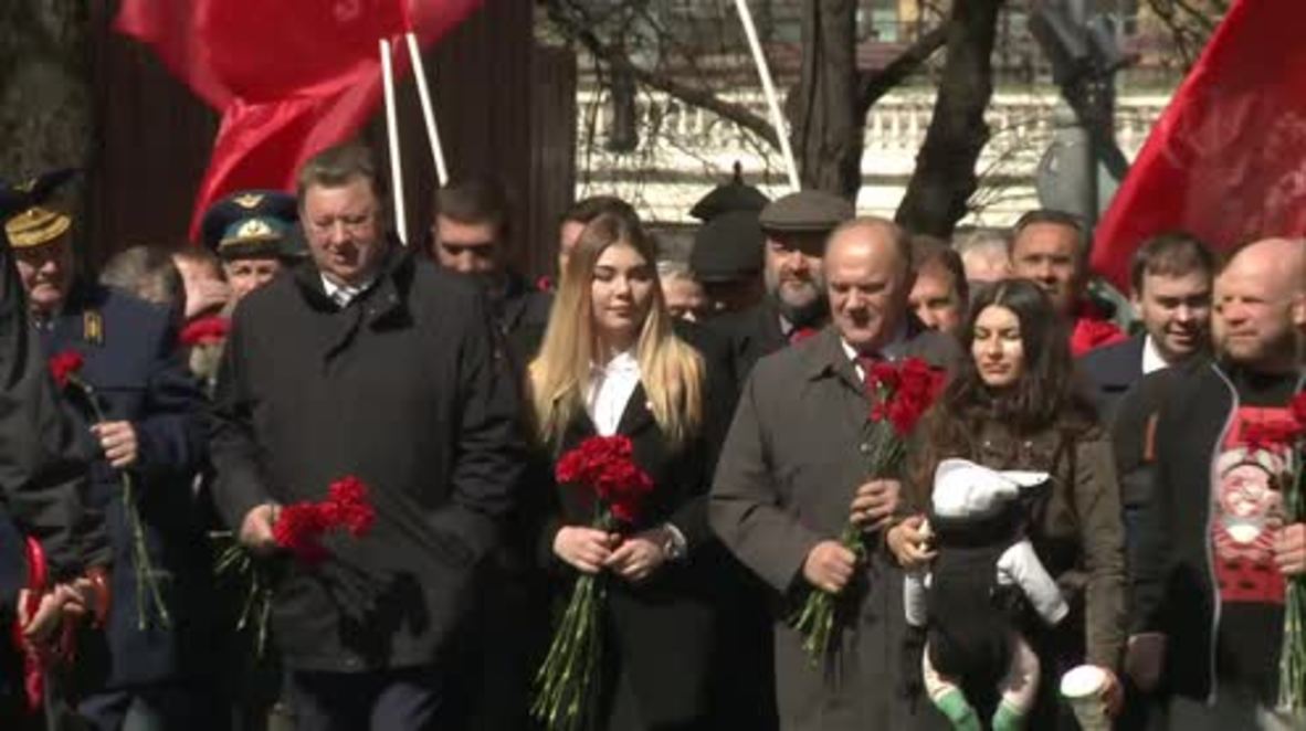 Russia: UFC fighter Jeff Monson joins Communist Party to mark Lenin's birthday