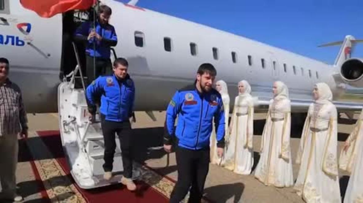 Russia: Kadyrov greets Chechen special forces on return from Arctic