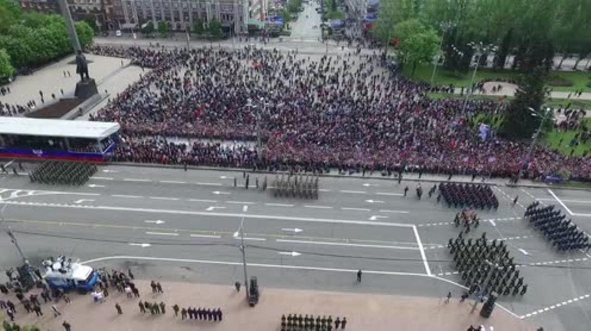 Ukraine: Drone captures Victory Day celebrations in Donetsk