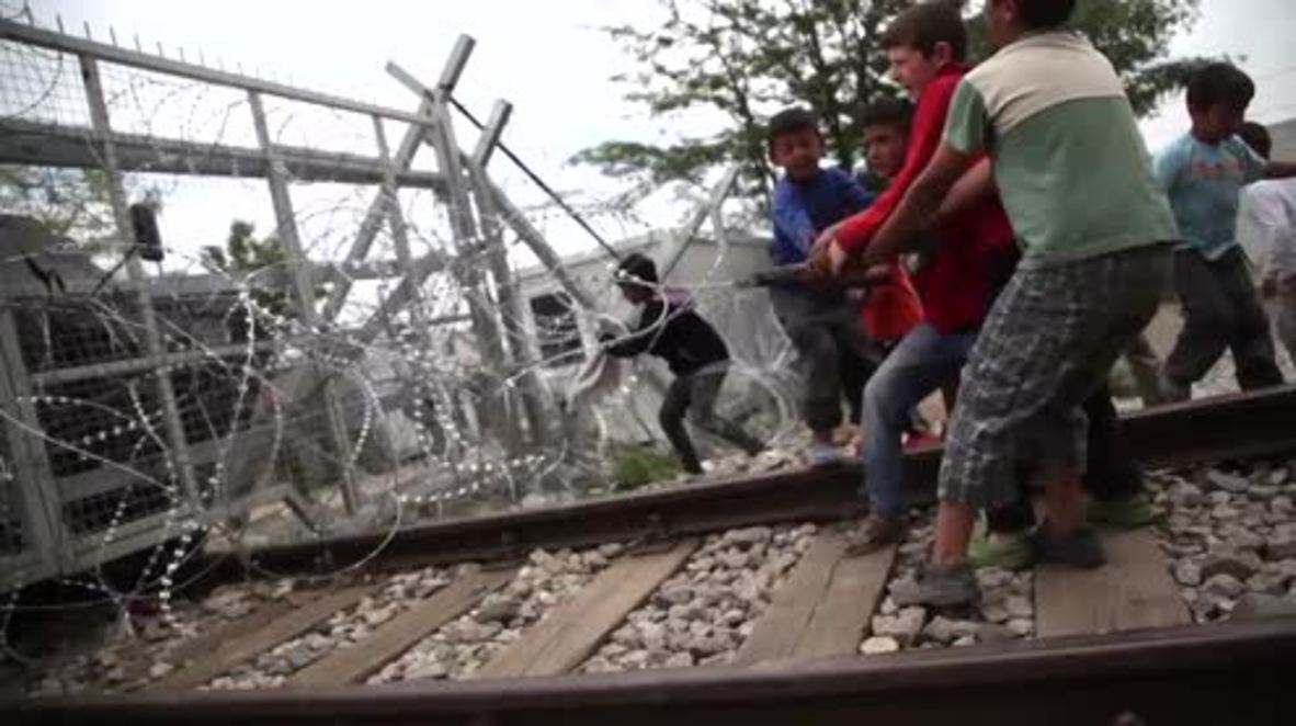 Greece: Kids mourn the death of 'European humanity' at Idomeni protest