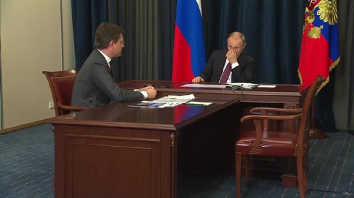 Russia: Putin welcomes completion of energy bridge to Crimea
