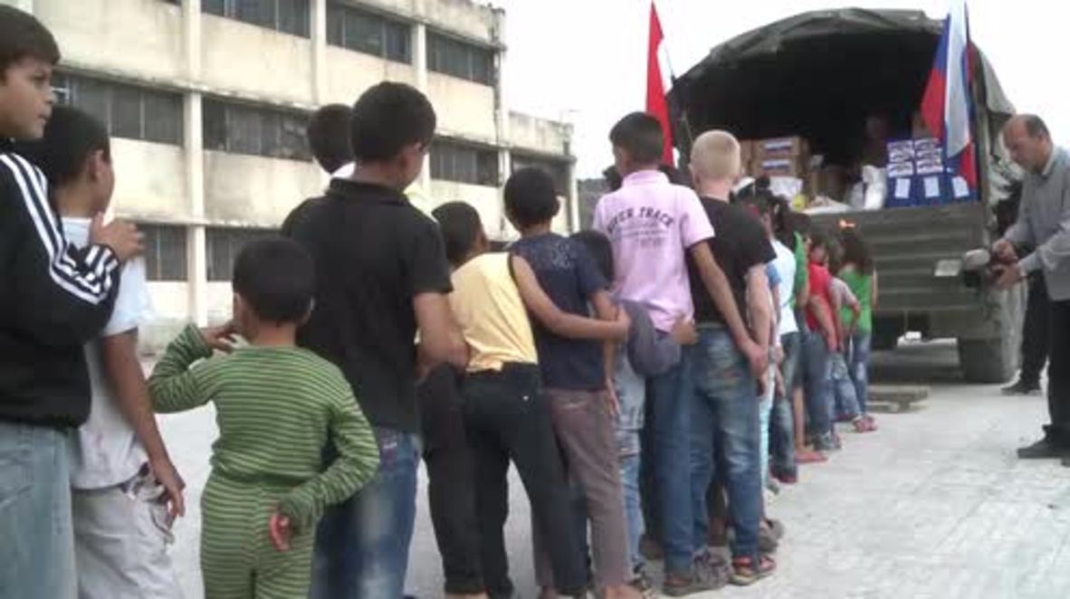 Syria: Russian Army provides humanitarian aid, medical treatment to Latakia refugees