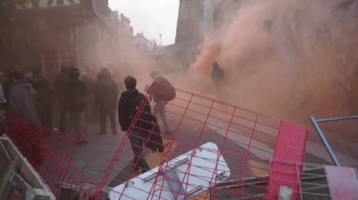 France: Protesters storm banks, burn cars and battle riot police in Rennes