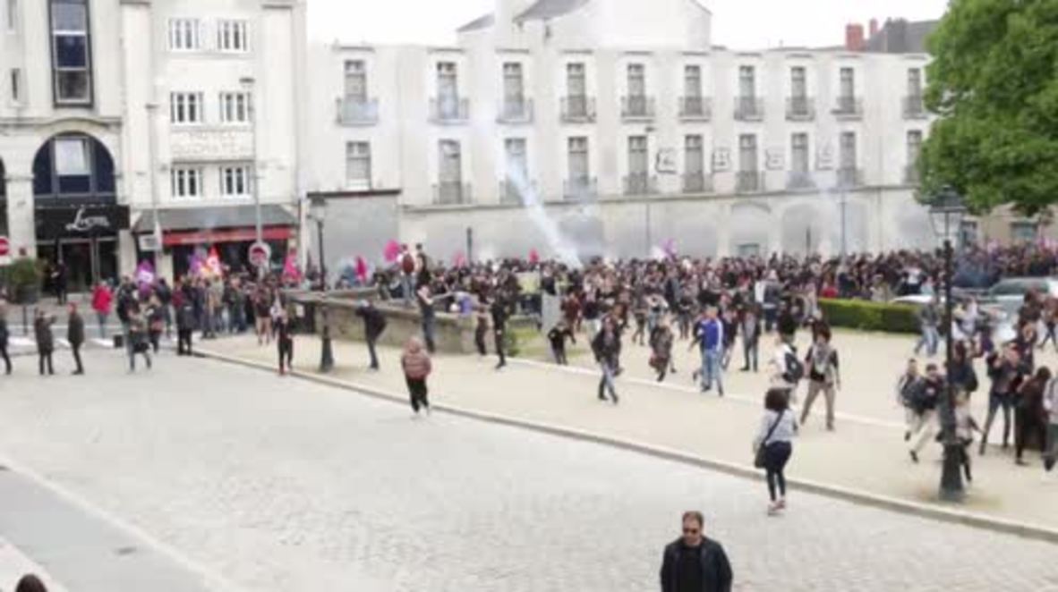 France: Labour reform protesters flee tear gas during clashes in Nantes