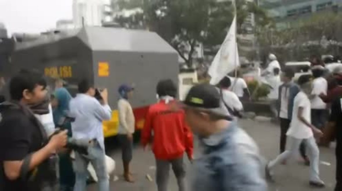 Indonesia: Clashes erupt during anti-corruption demo in Jakarta