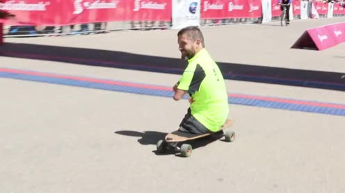 Canada: Man without arms and legs completes Calgary marathon