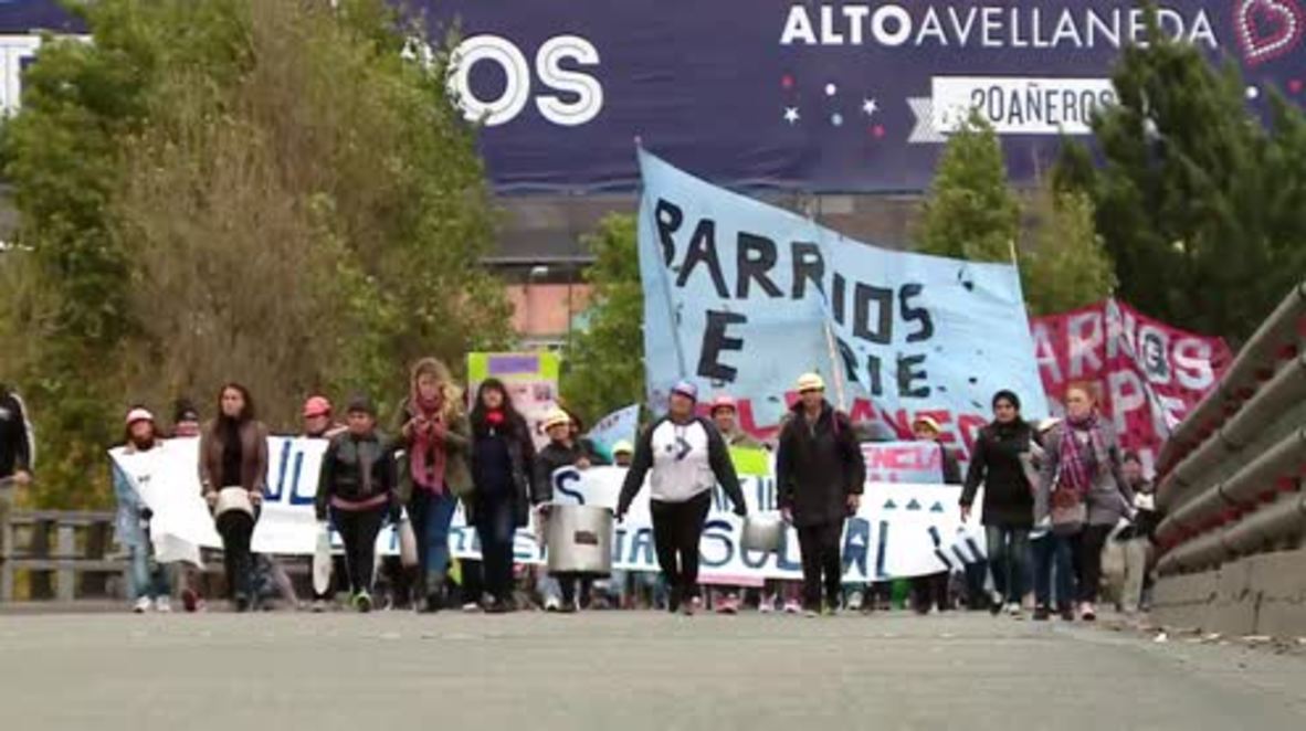 Argentina: Thousands block streets demanding food and jobs
