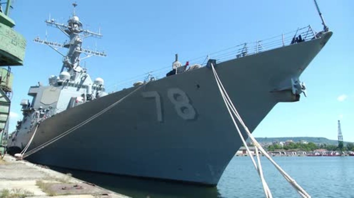 Bulgaria: US Destroyer with new missile system hits Varna ahead of Back Sea mission