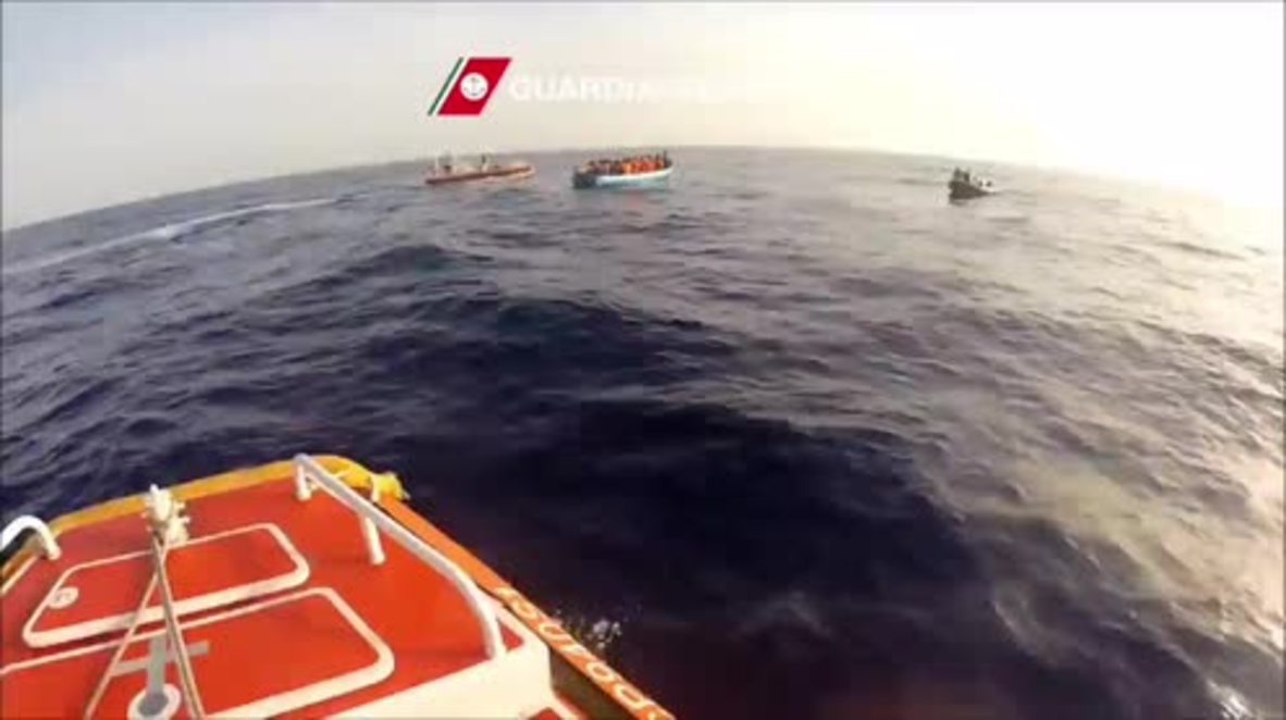 Italy: Coast guard picks up 1,230 migrants