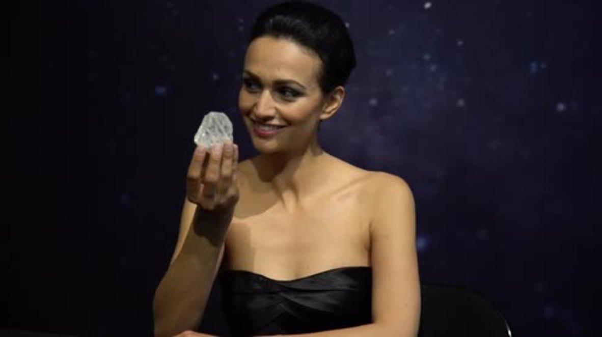 UK: $70 MILLION 'diamond of the century' to go on sale at Sotheby's, London