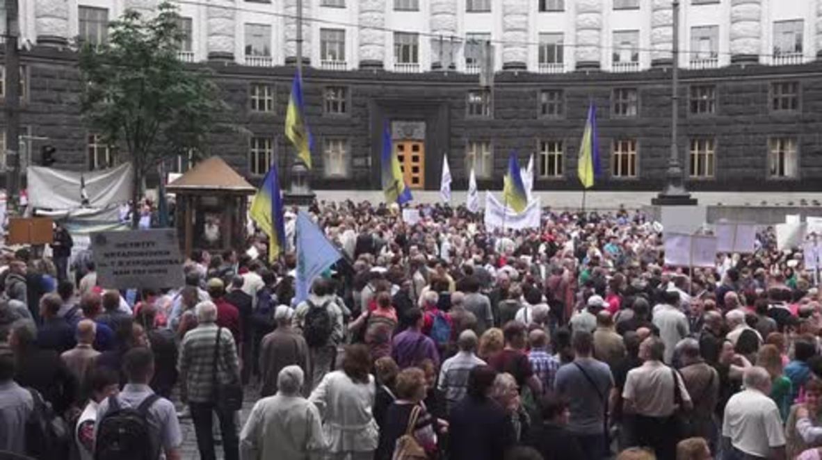 Ukraine: Protesting scientists slam govt. for 'killing science and education'