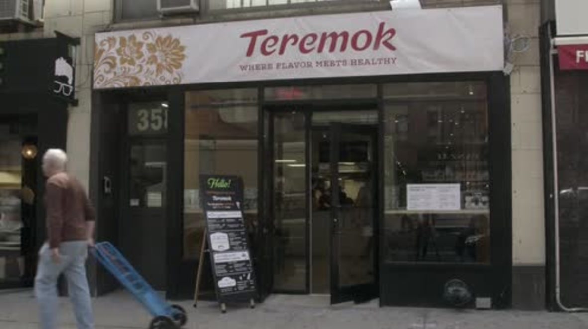 USA: NYC goes BLINI mad as Russian pancake Czar Teremok sets up shop